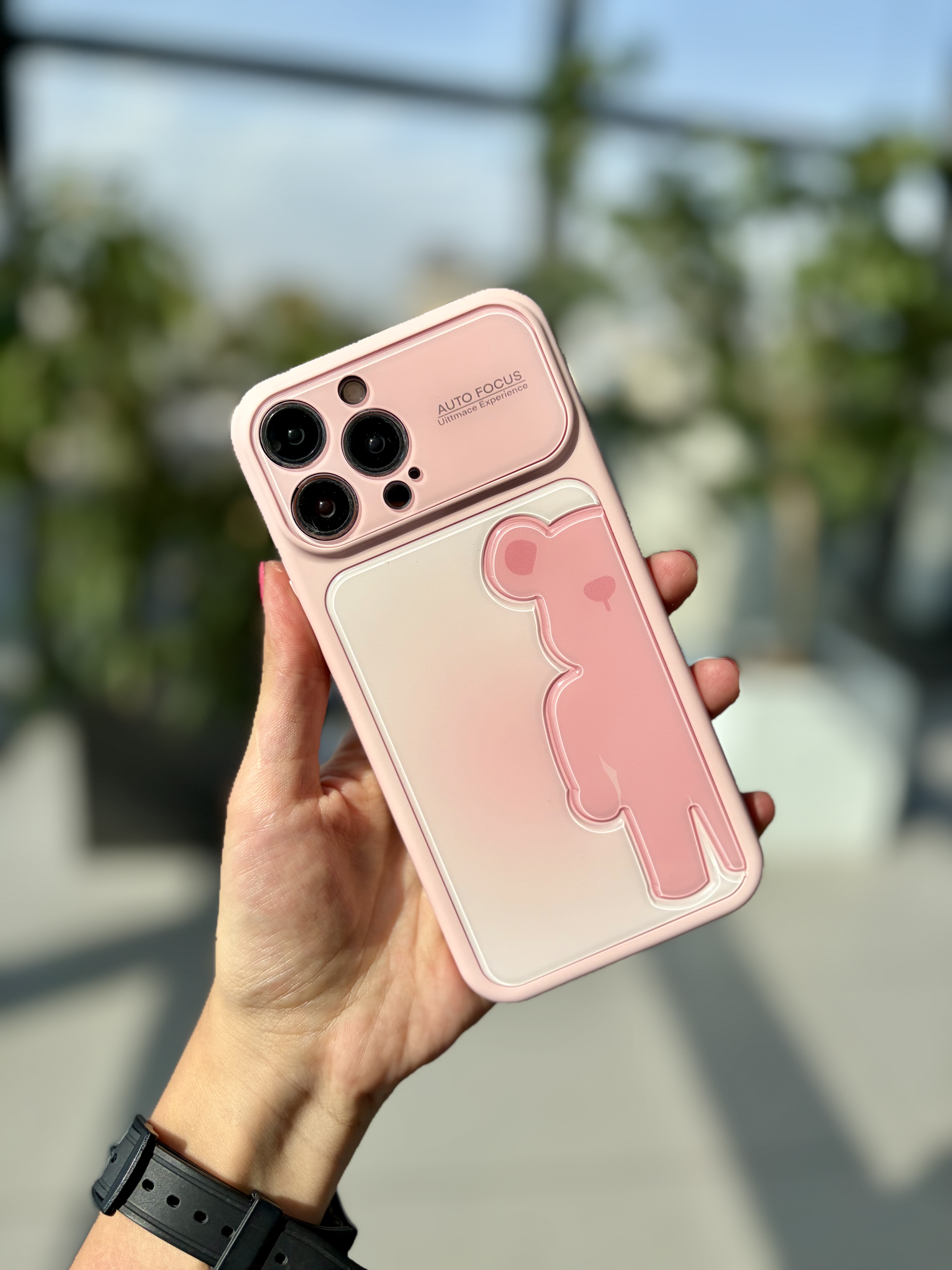 قاب گوشی kaws lens آیفون